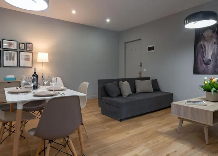 Modern, Quite 1-Bdr Apt 5 Min Walk To Acropolis