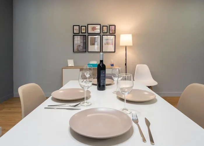 Modern, Quite 1-Bdr Apt 5 Min Walk To Acropolis
