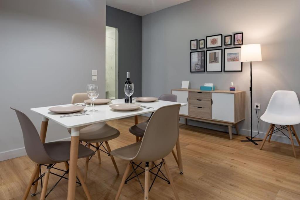 Modern, Quite 1-bdr 5 Min Walk To Acropolis * Athens